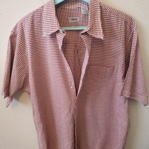 Izod Men's Button Up, Short sleeved